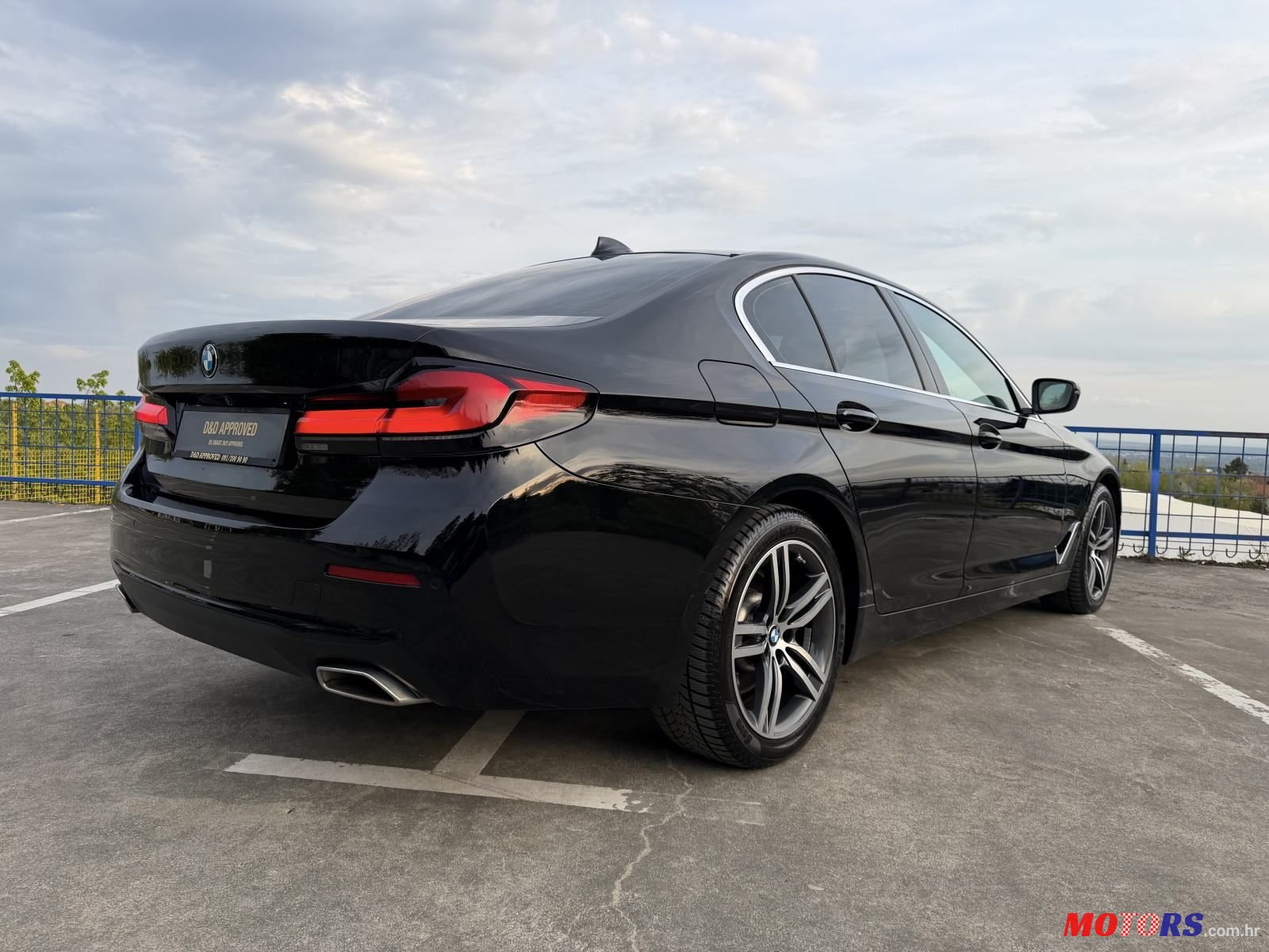2022' BMW Serija 5 520D photo #6