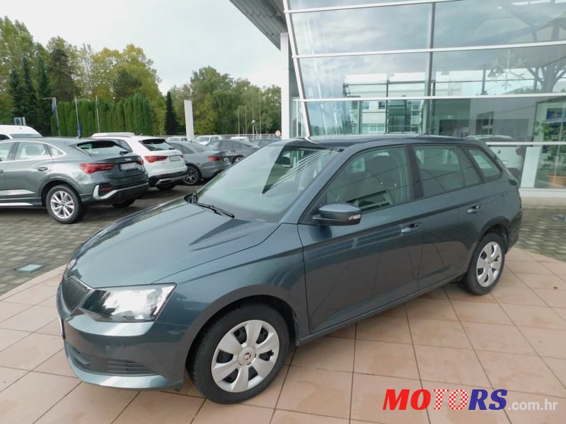 2017' Skoda Fabia Combi photo #5