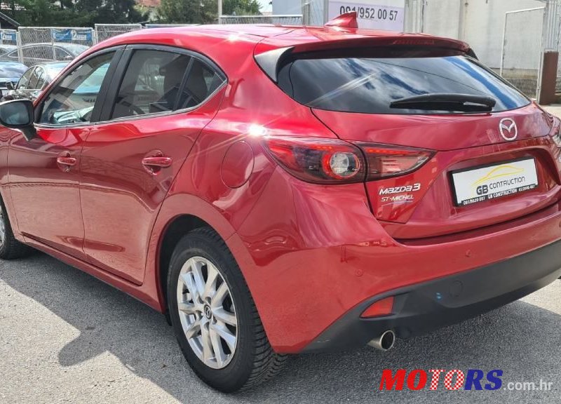 2016' Mazda 3 photo #4