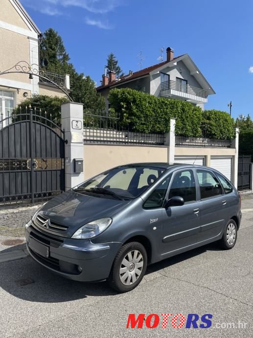 2006' Citroen Xsara Picasso 1,6 Hdi photo #1