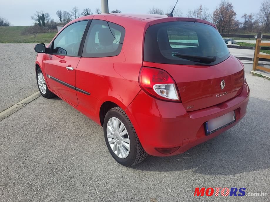 2011' Renault Clio 1,2 16V photo #3
