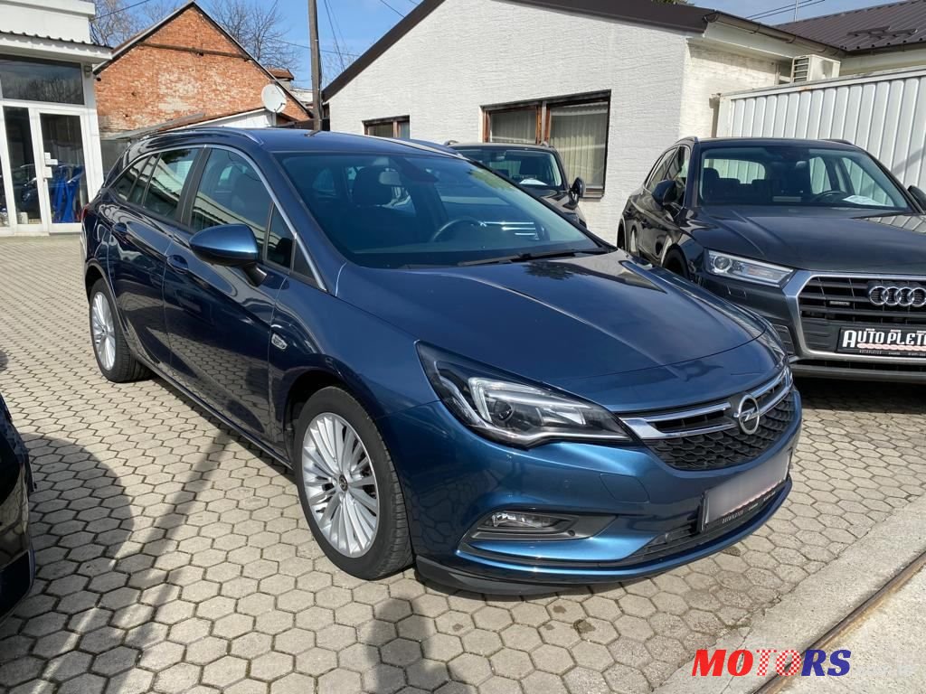 2016' Opel Astra Karavan photo #2