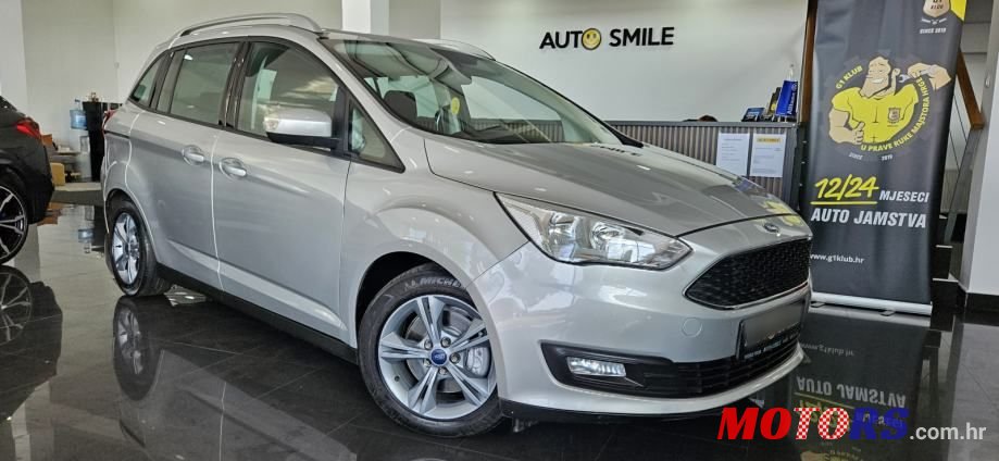 2017' Ford Grand C-MAX photo #6