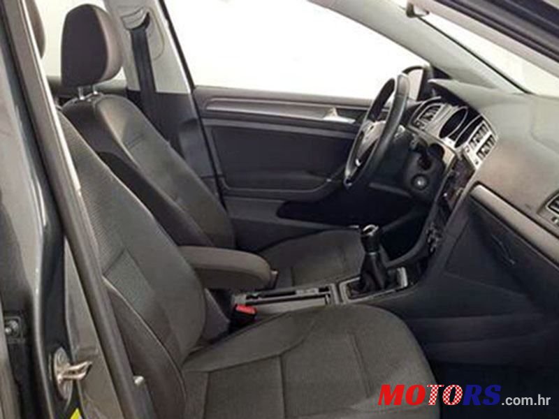 2018' Volkswagen Golf 7 photo #3