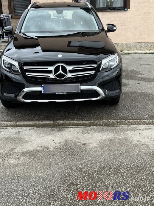 2016' Mercedes-Benz GLC 220 D photo #1
