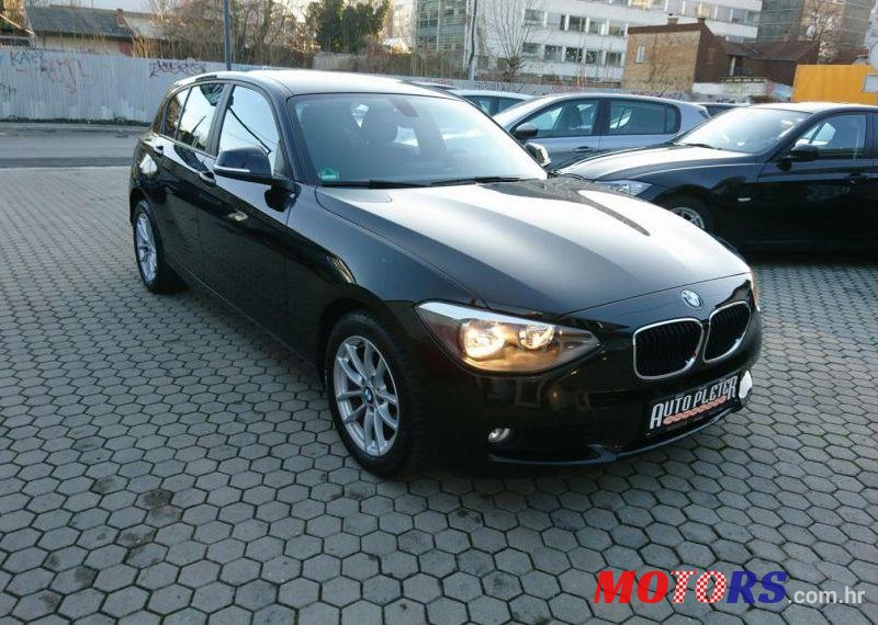 2013' BMW Serija 1 116D photo #1