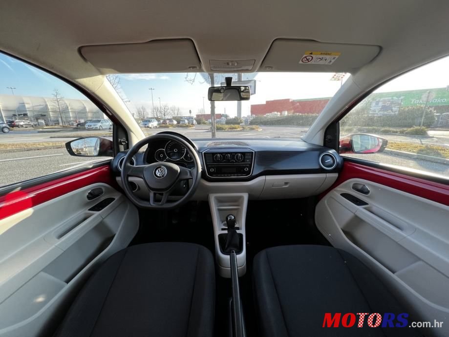 2017' Volkswagen Up! 1,0 photo #6