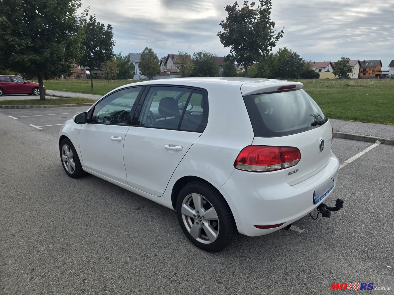 2011' Volkswagen Golf VI 1,6 Tdi photo #4