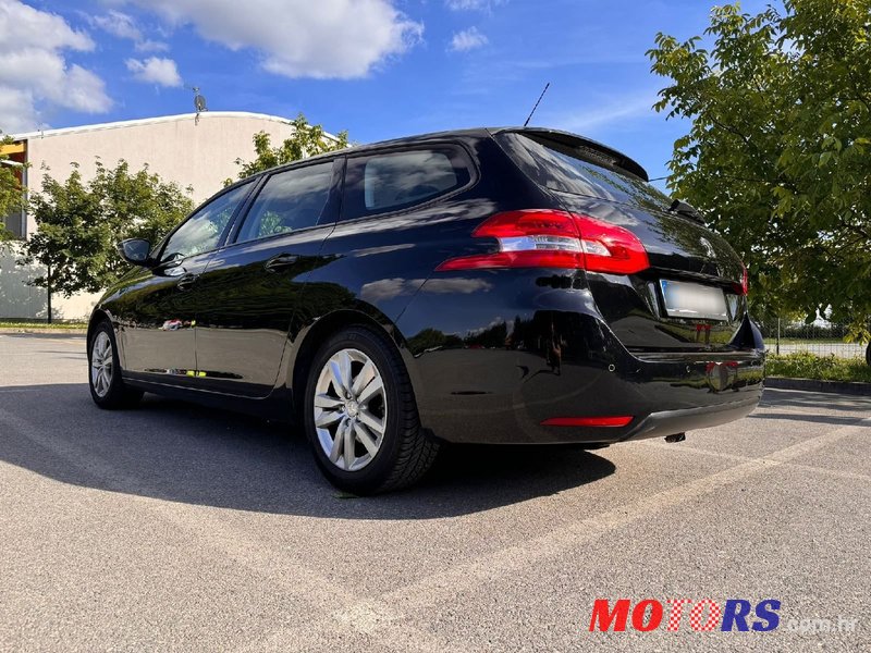 2016' Peugeot 308 Sw photo #5