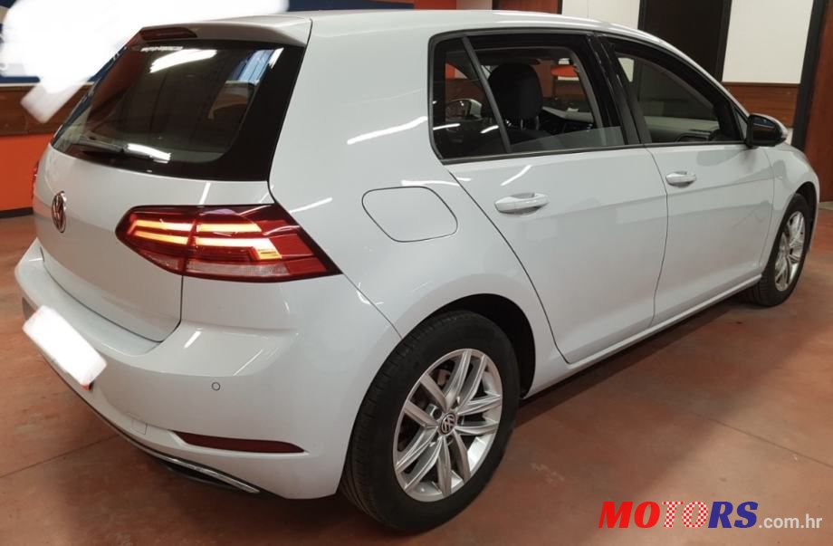 2017' Volkswagen Golf 7 photo #3