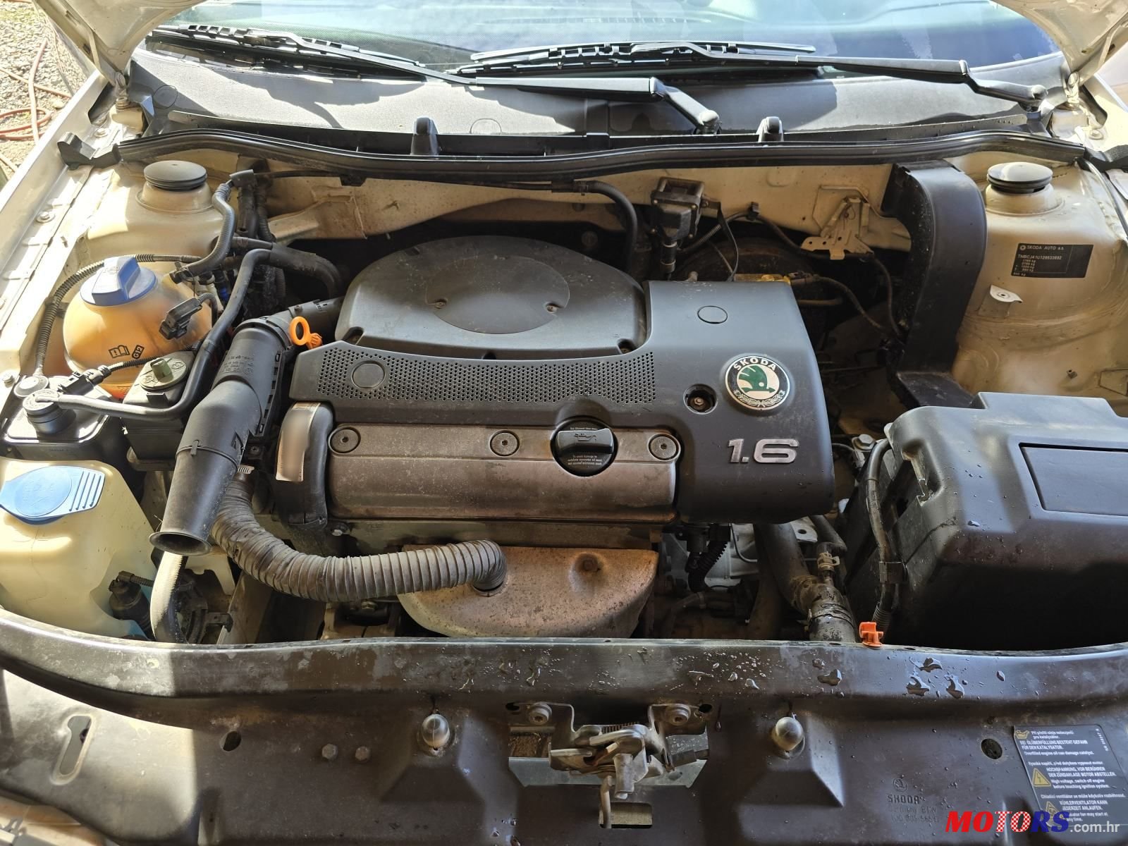 2001' Skoda Octavia 1,6 photo #5