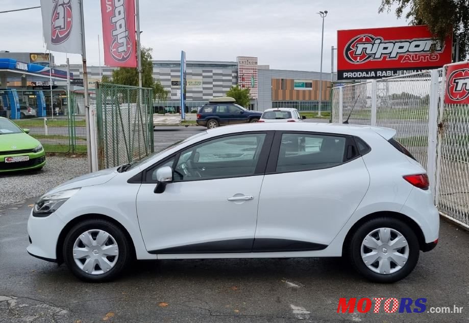 2014' Renault Clio Dci 90 photo #3