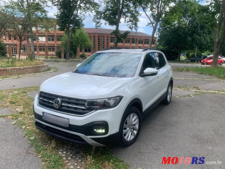 2020' Volkswagen T-Cross 1,6 Tdi photo #4