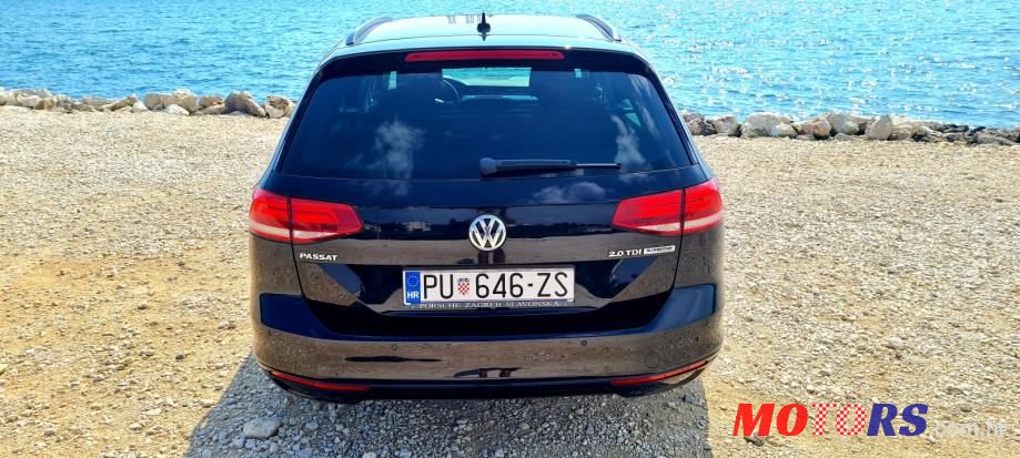 2017' Volkswagen Passat Variant photo #2