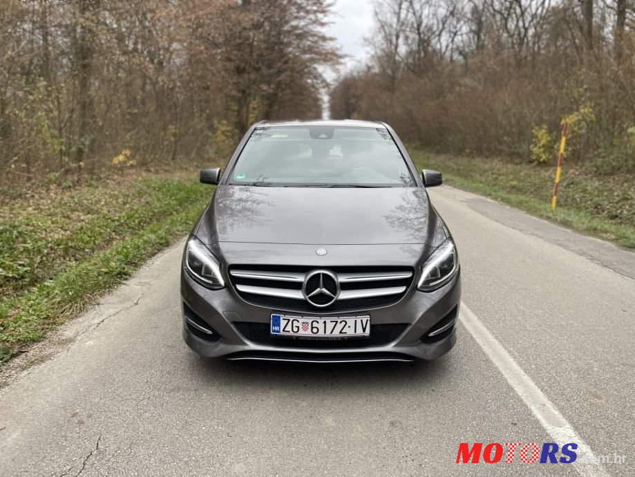 2015' Mercedes-Benz B-Klasa 180 Cdi photo #2