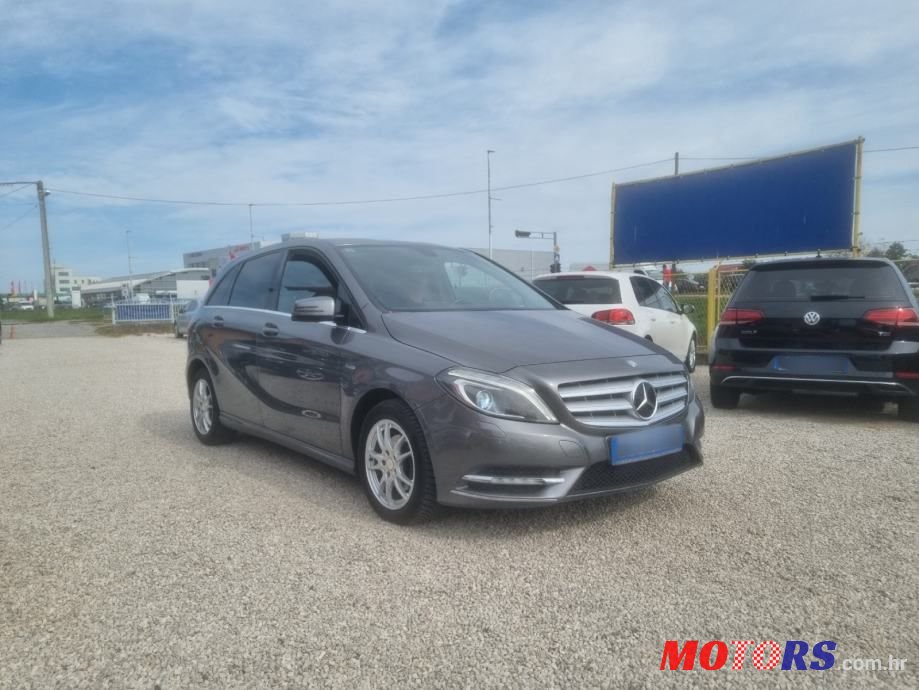 2012' Mercedes-Benz B-Klasa 180 Cdi photo #1