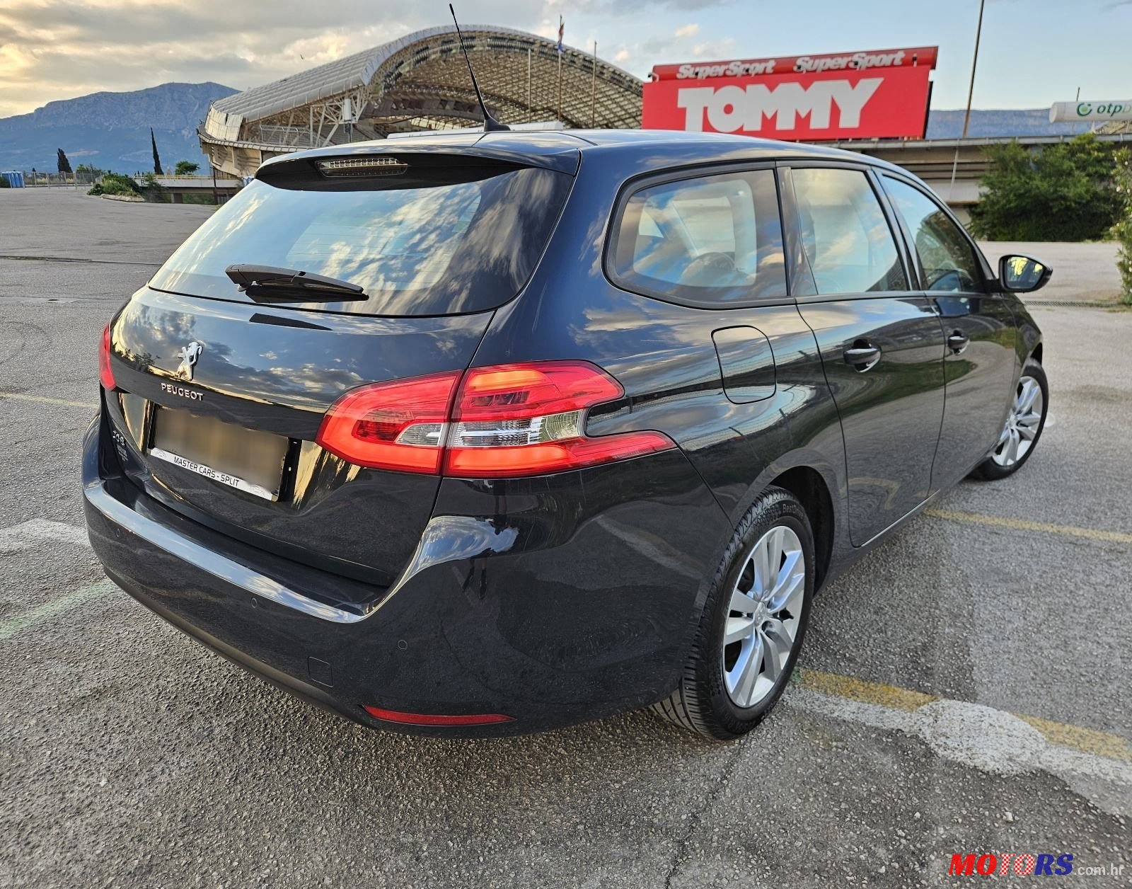 2019' Peugeot 308 Sw photo #3