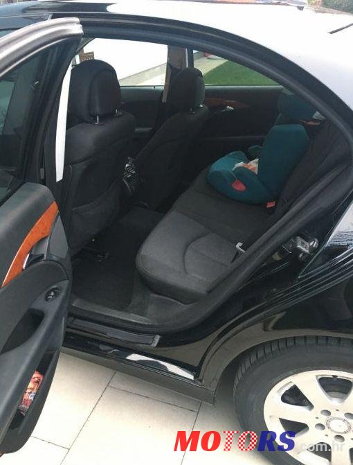 2008' Mercedes-Benz E-Klasa 200 Cdi Classic photo #2