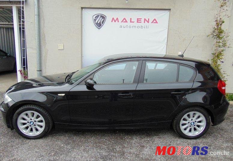 2009' BMW Serija 1 118D photo #1