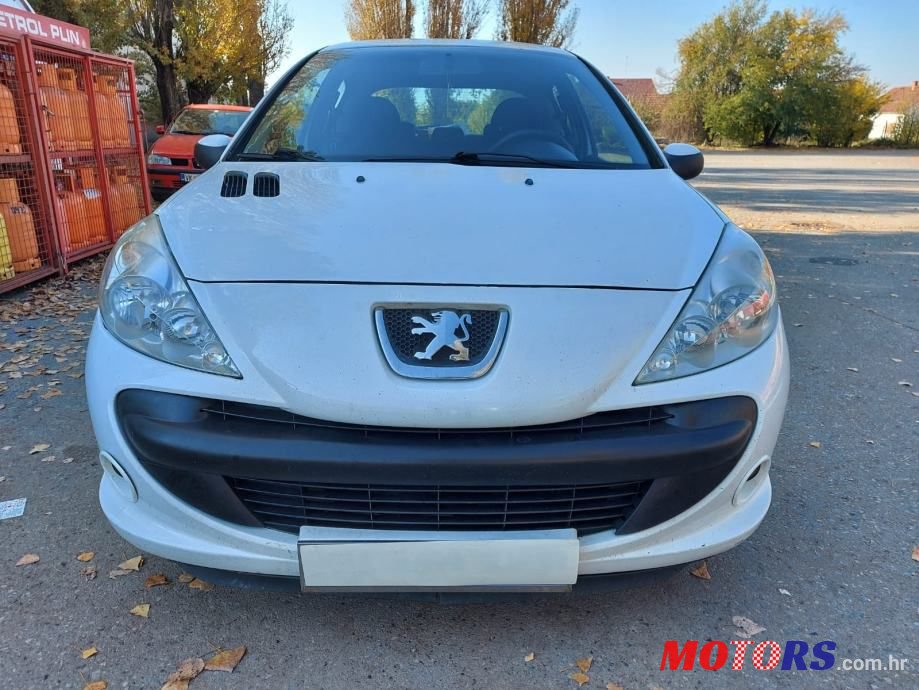 2011' Peugeot 206 1,4 Hdi photo #2