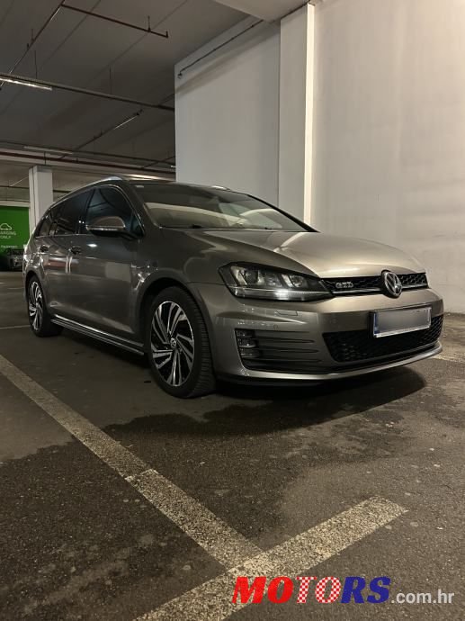 2016' Volkswagen Golf VII Variant photo #5