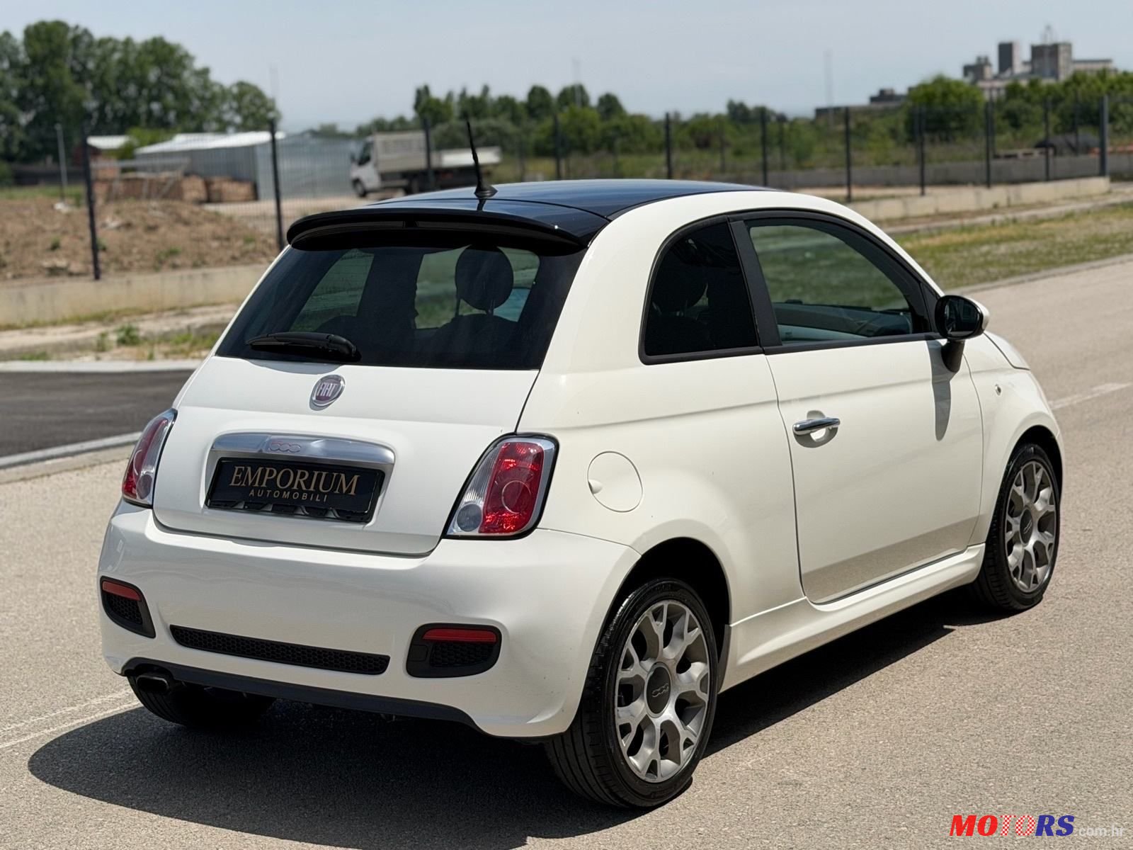 2014' Fiat 500 photo #5