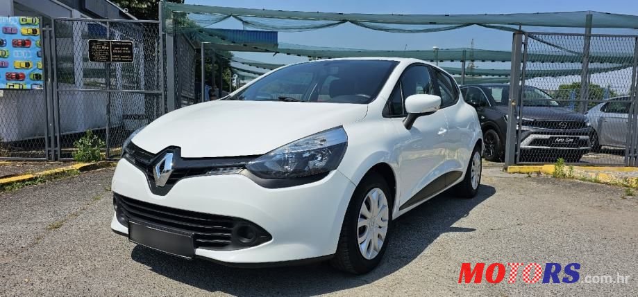 2015' Renault Clio Dci 90 photo #1