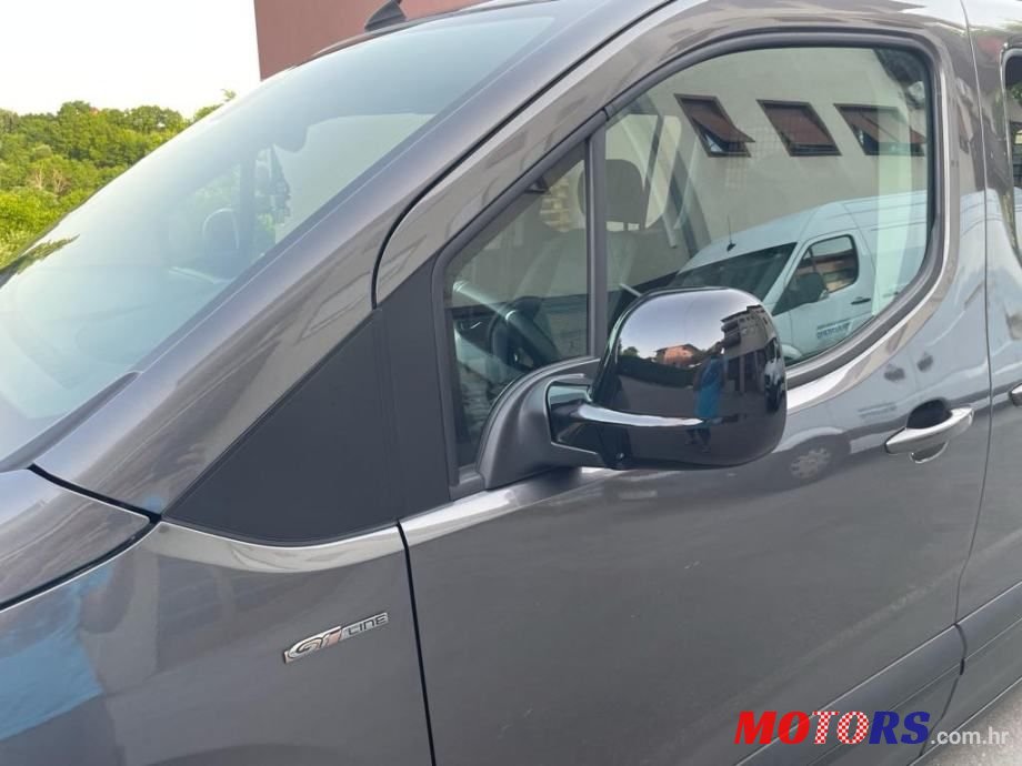 2019' Peugeot Rifter 1,5 Bluehdi photo #4