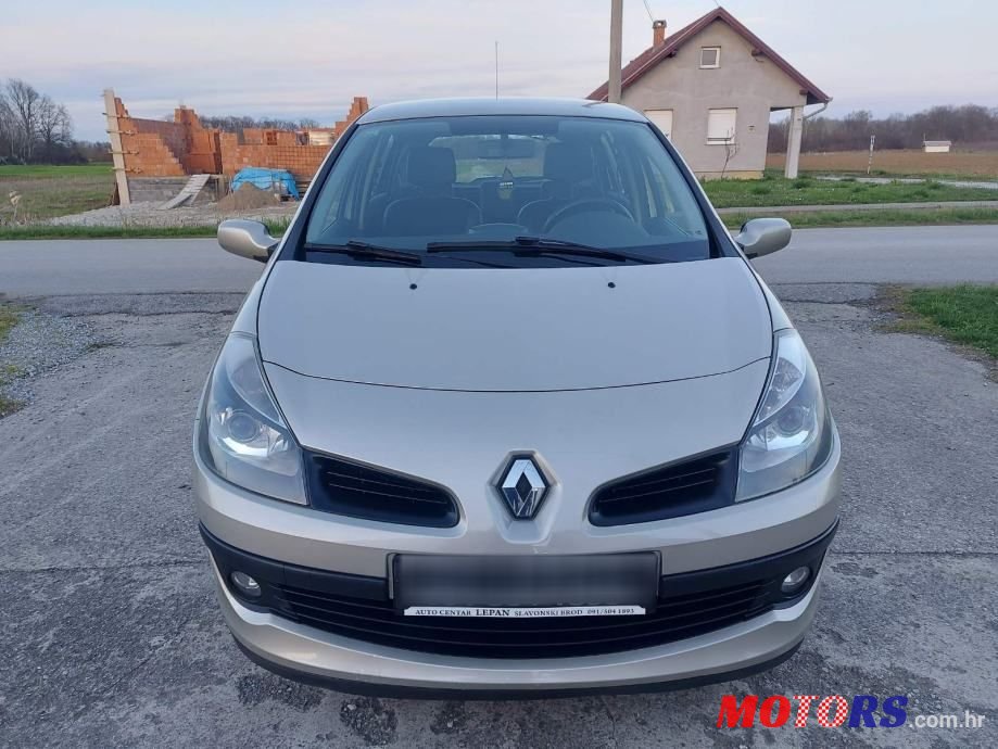 2006' Renault Clio 1,4 16V photo #5