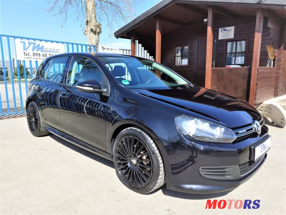 2011' Volkswagen Golf 6 1,6 Tdi photo #2