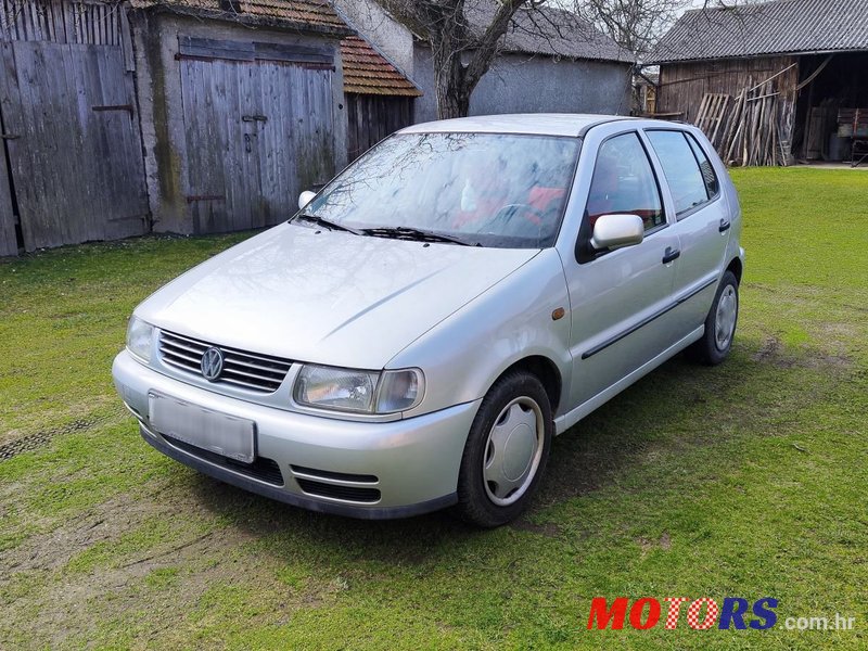 1998' Volkswagen Polo 1.4 Plus photo #1