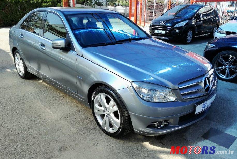 2010' Mercedes-Benz C-Klasa 200 Cdi photo #2