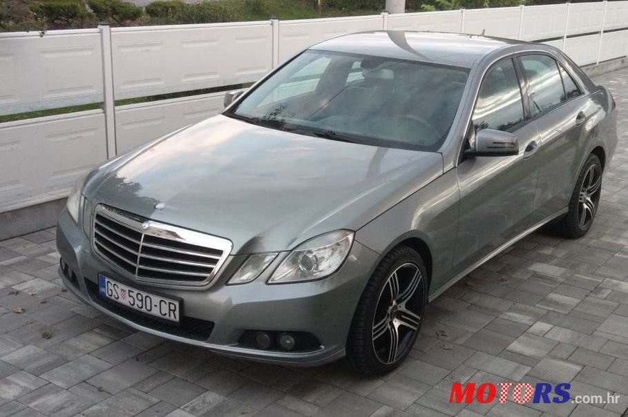 2010' Mercedes-Benz E-Klasa 200 Cdi photo #1