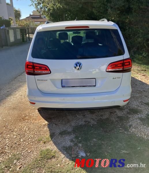 2016' Volkswagen Sharan 2,0 Tdi Bmt photo #4