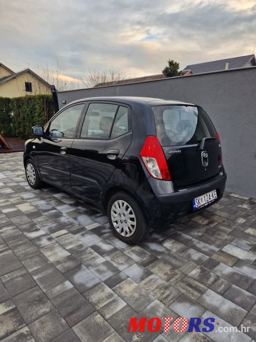 2010' Hyundai i10 1,1 photo #2
