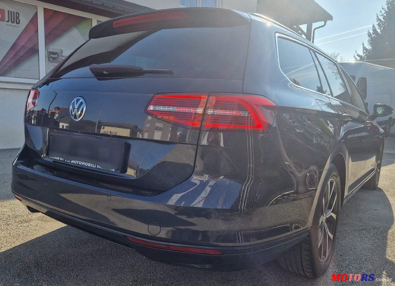 2019' Volkswagen Passat Variant photo #5