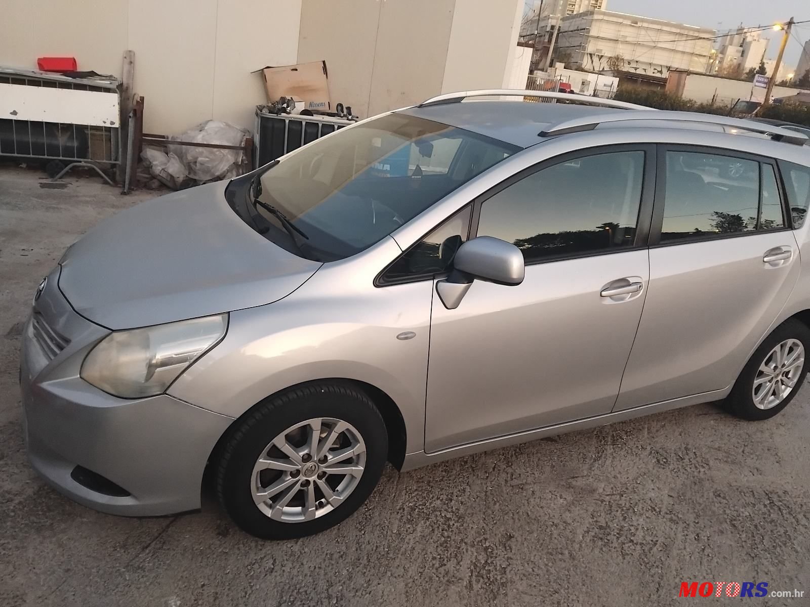 2012' Toyota Verso 2.0 D-4D Family photo #6