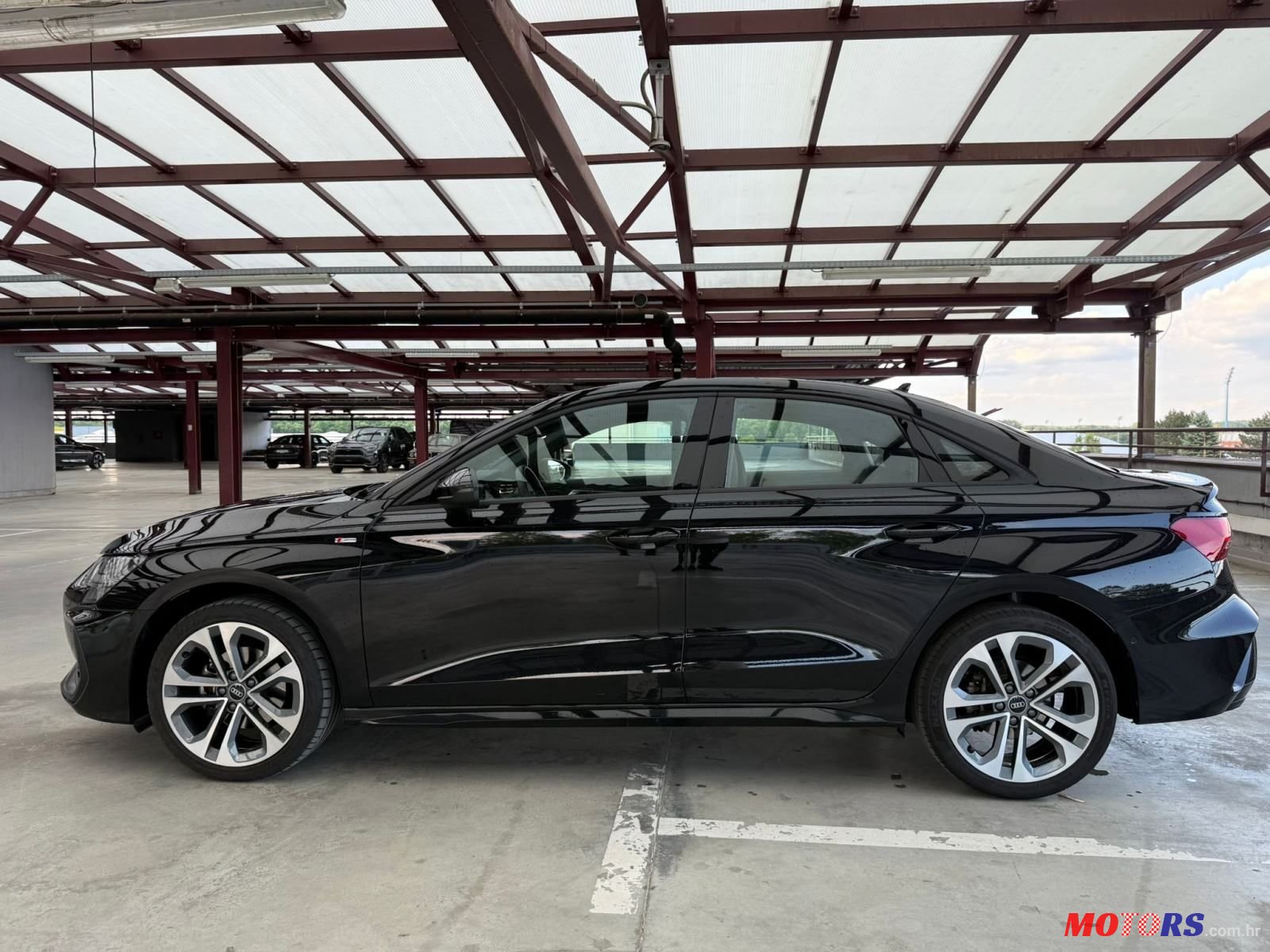 2024' Audi A3 35 Tfsi photo #2