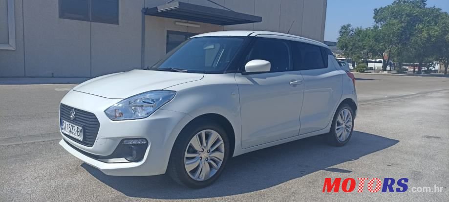 2020' Suzuki Swift 1,2 photo #2