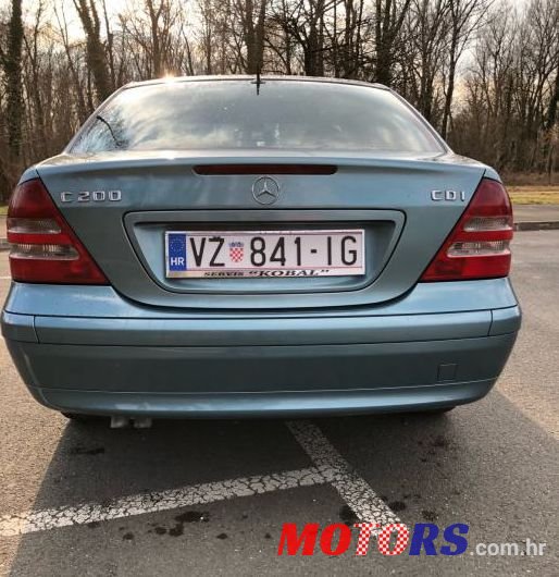 2002' Mercedes-Benz C-Klasa photo #1