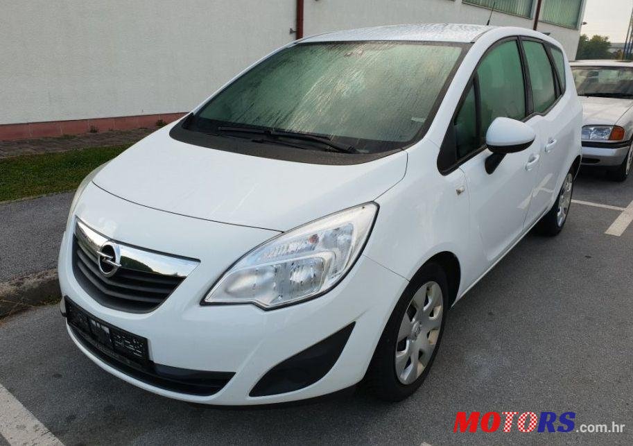 2013' Opel Meriva 1,3 Cdti Ii photo #1