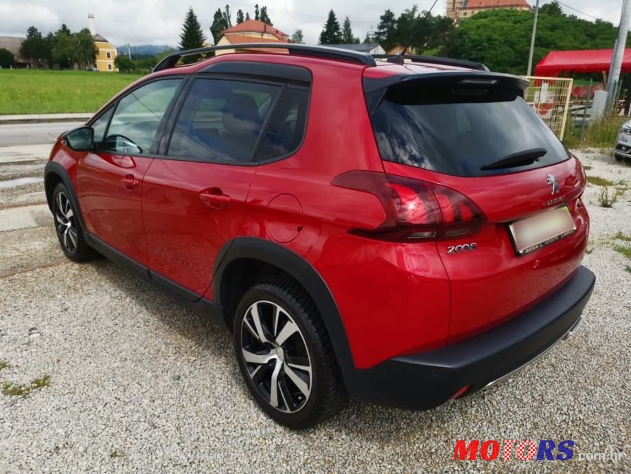 2018' Peugeot 2008 1,6 Bluehdi photo #4