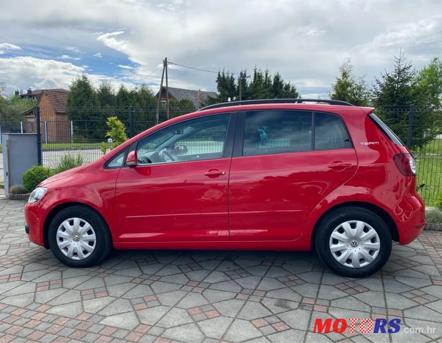 2010' Volkswagen Golf 6 photo #6