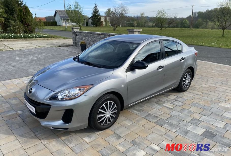 2013' Mazda 3 1,6 I Ce photo #1