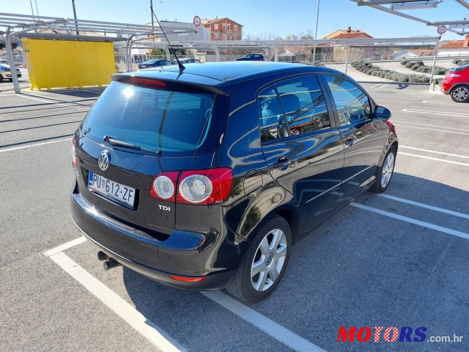 2008' Volkswagen Golf Plus 1,9 Tdi photo #2