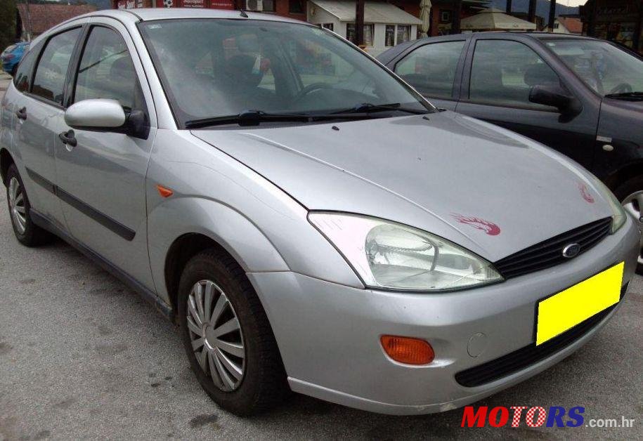 2002' Ford Focus 1,4 16V photo #1
