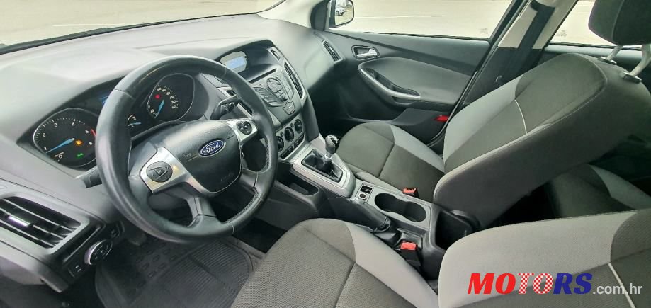 2011' Ford Focus 1,6 photo #6