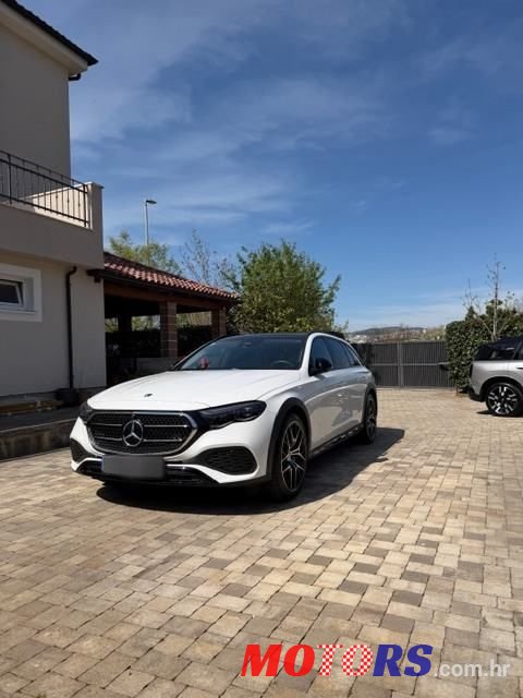 2024' Mercedes-Benz E-Klasa 300De 4Matic Airmatic photo #3