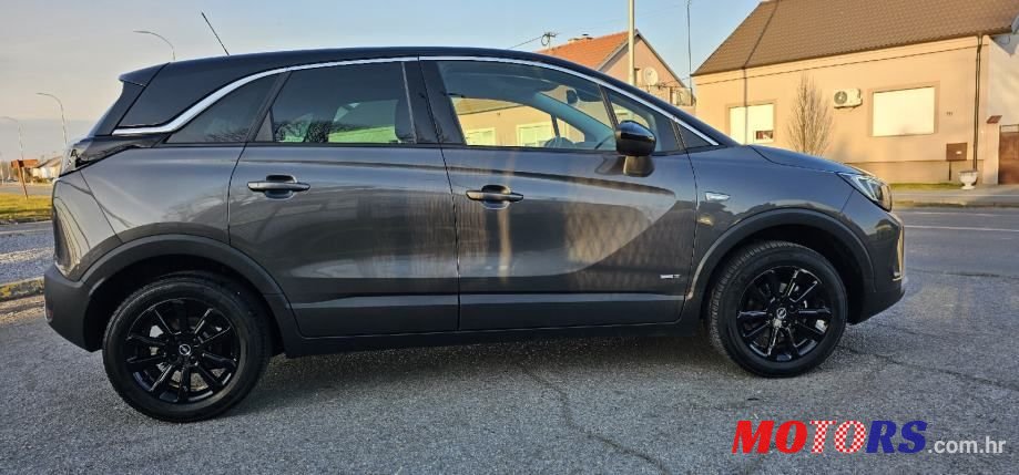 2022' Opel Crossland 1,5 D photo #4