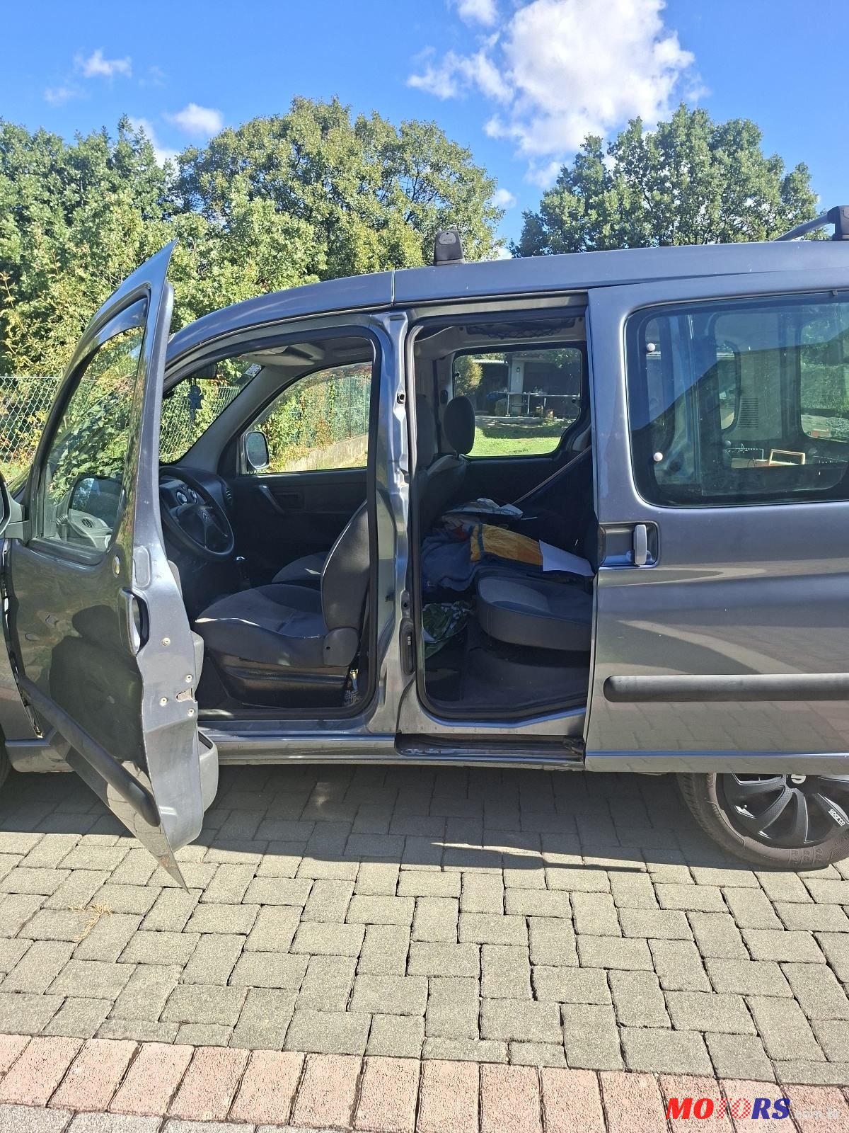 2005' Citroen Berlingo 2.0 Hdi photo #6